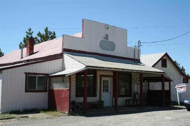 1934 Main, Macdoel, 96058