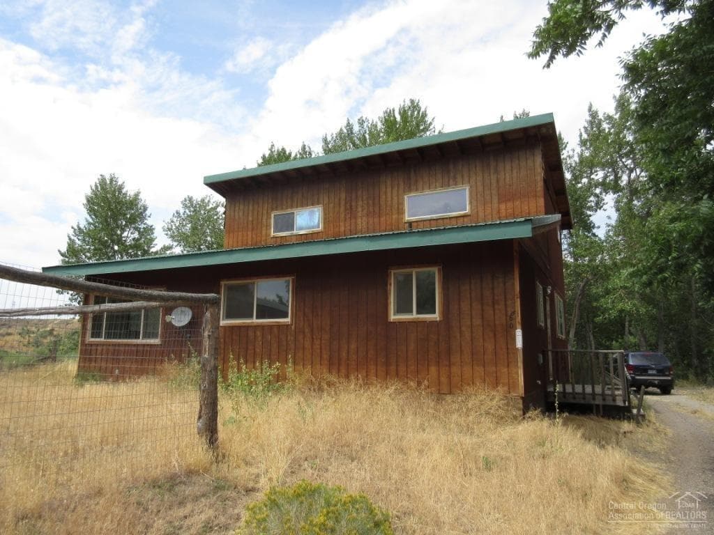 660 Mill, Paisley, 97636