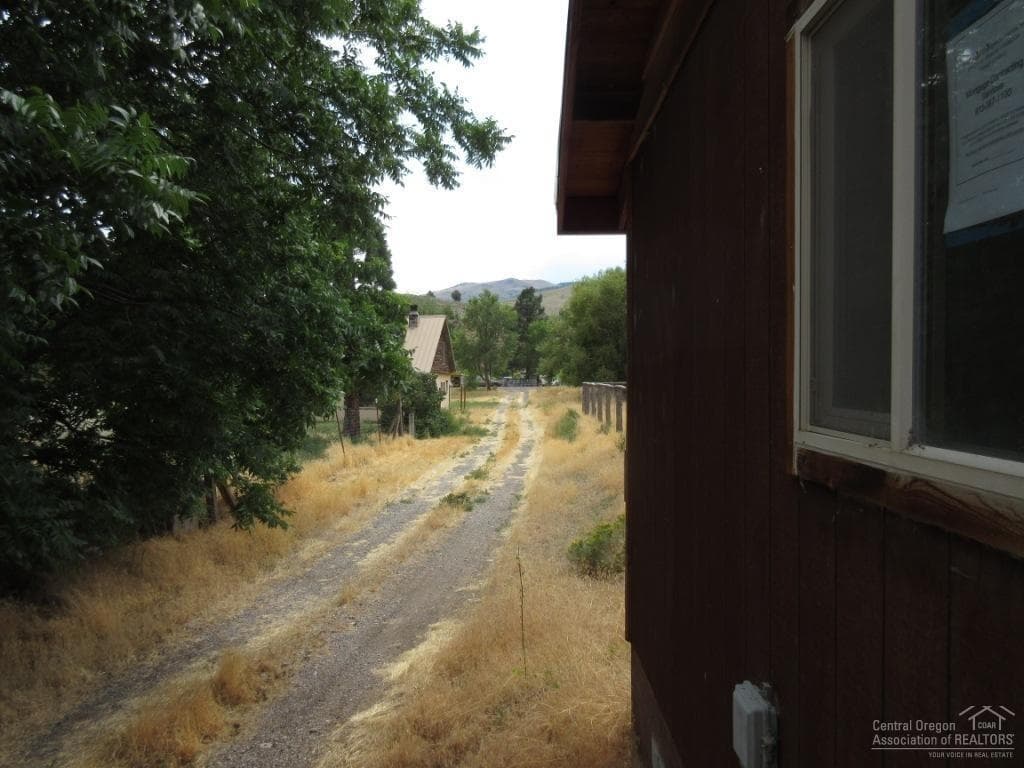 Photo of 660 Mill 3 of 12