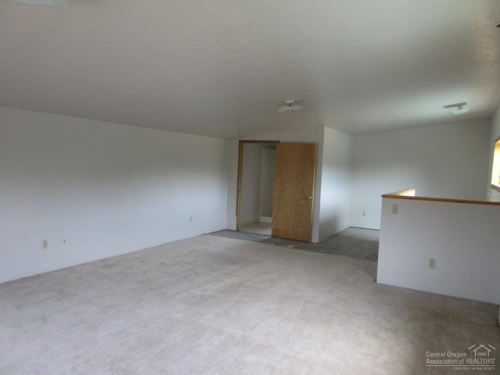 Photo of 660 Mill 5 of 12