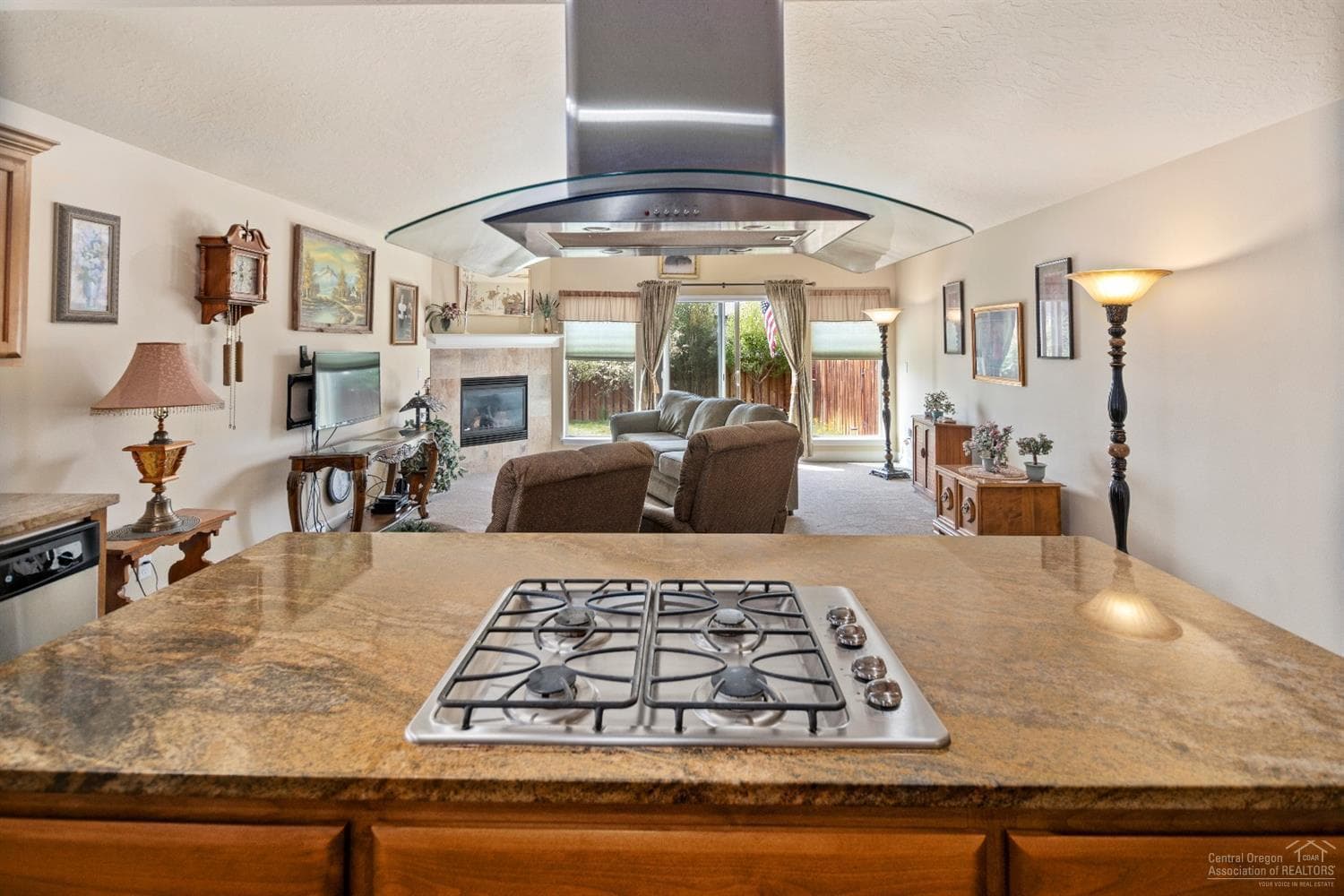 Photo of 21278 Woodruff 5 of 24