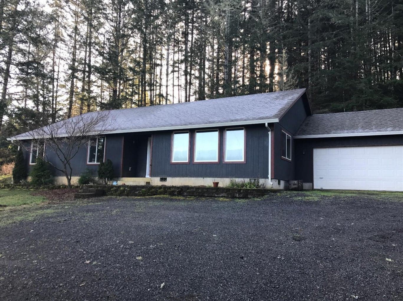 1698 Longview, Elkton, 97436