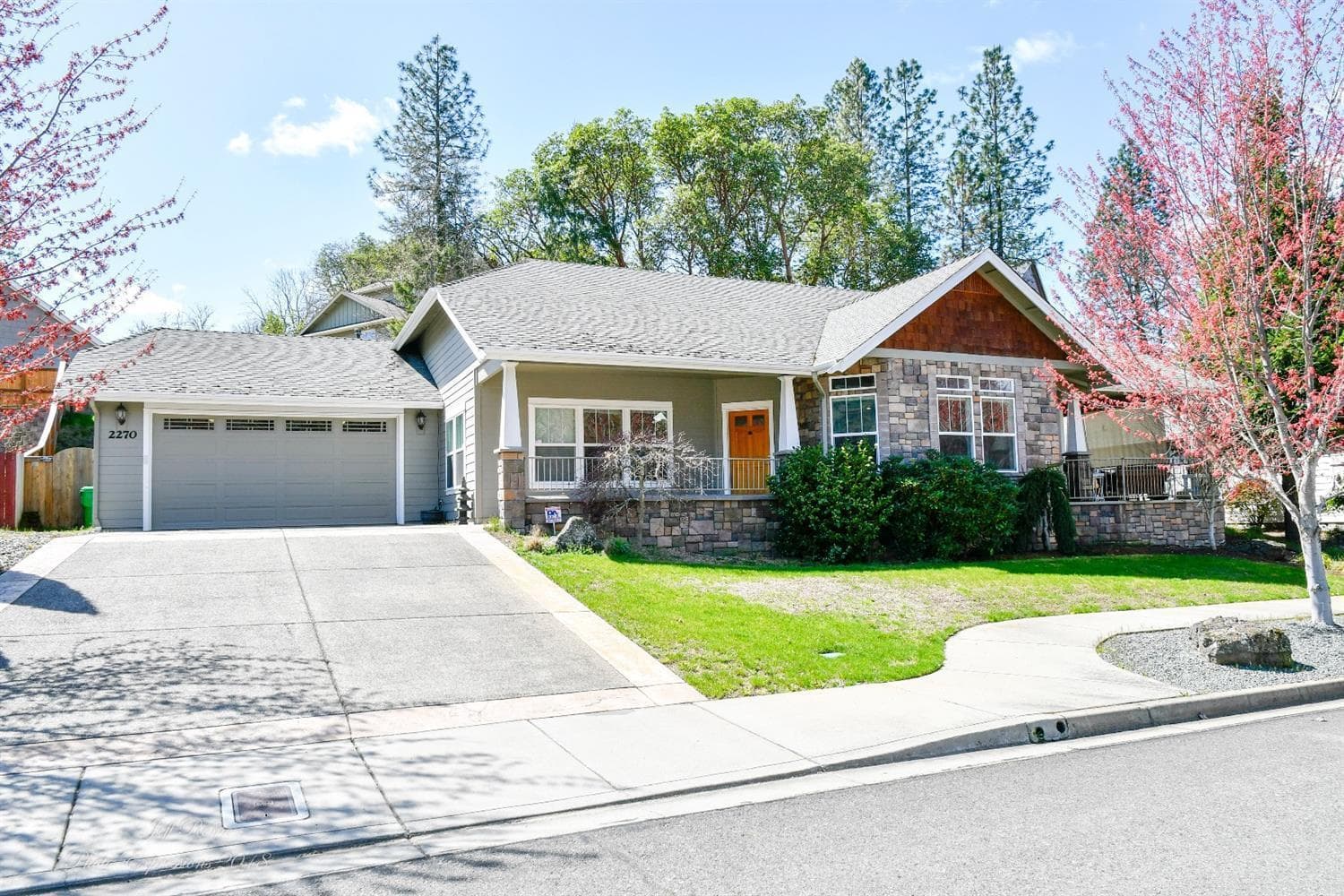 2270 Haviland, Grants Pass, 97527