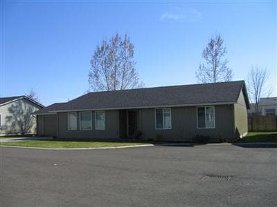 3452 Lazy, White City, 97503