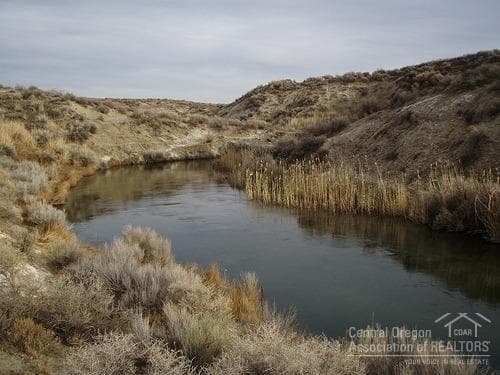 Photo of 0 Carlon 4 of 16