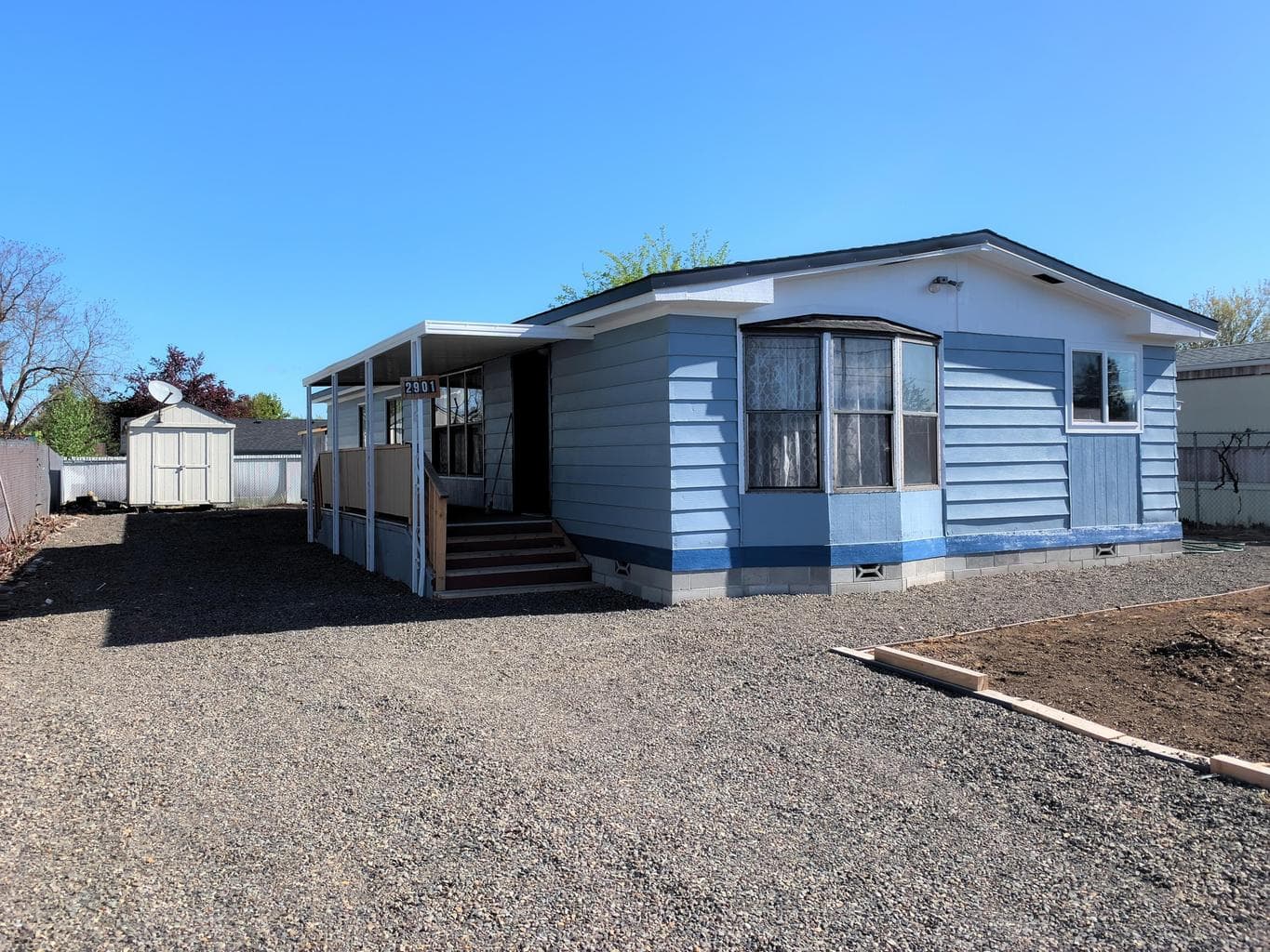 2901 Avenue A, White City, 97503