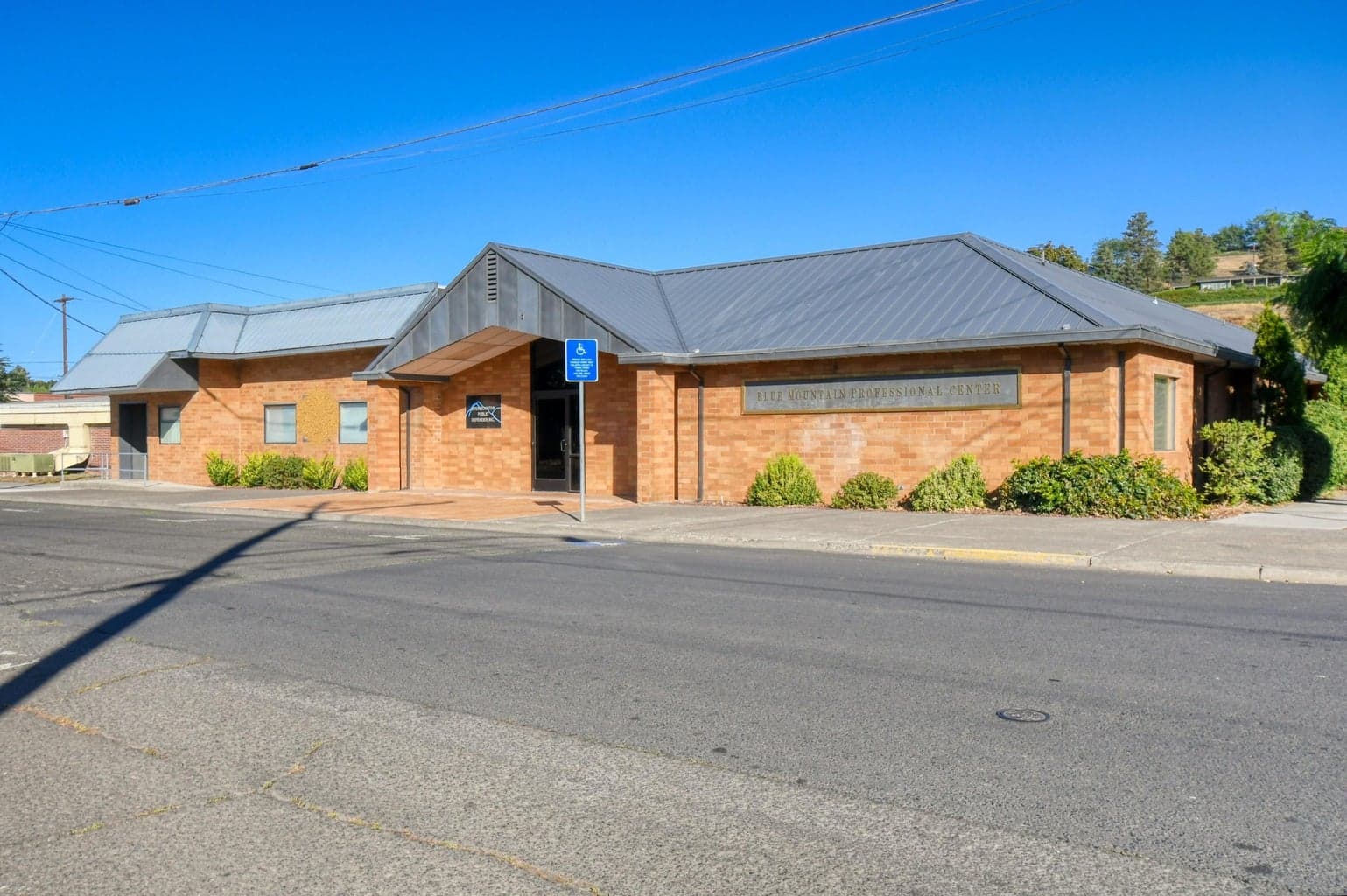 Photo of 325 Byers 2 of 23