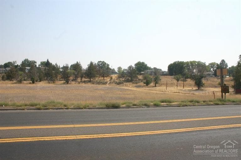 Photo of N Highway 97 5 of 9