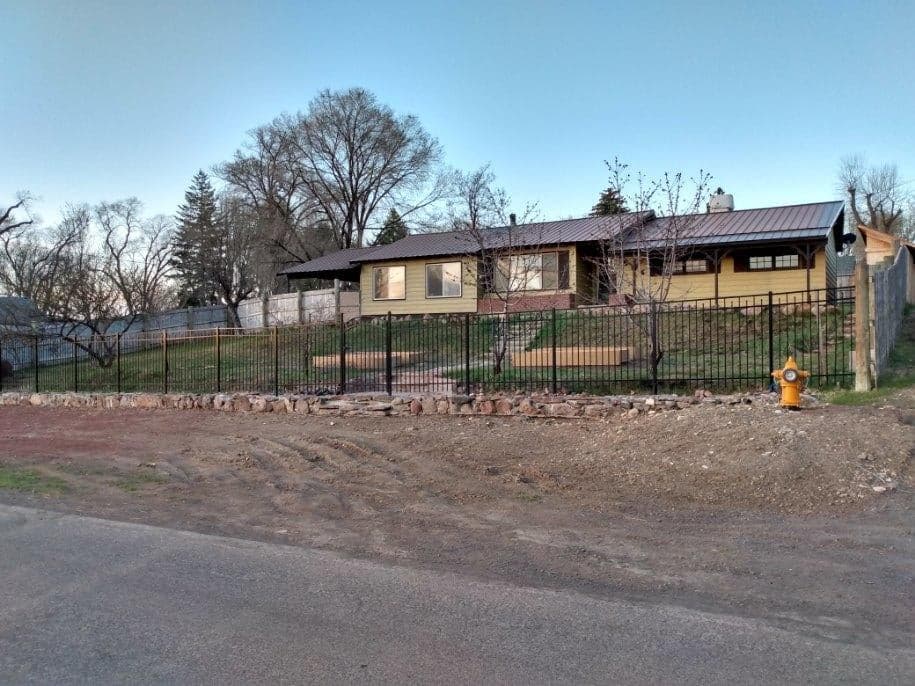 504 Pettibone, Hines, 97738