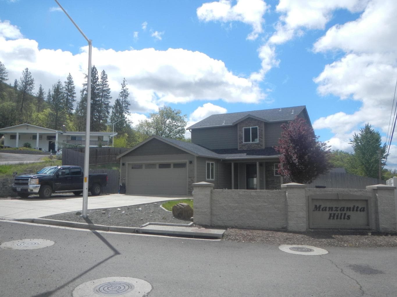 70 Cindy, Shady Cove, 97539