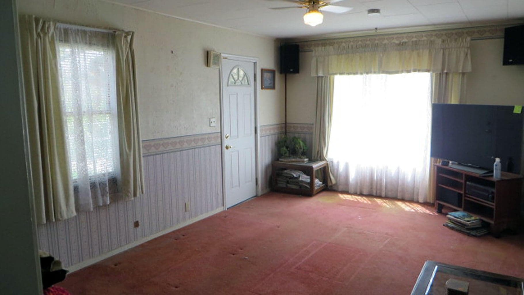 Photo of 22383 Highway 70 4 of 29