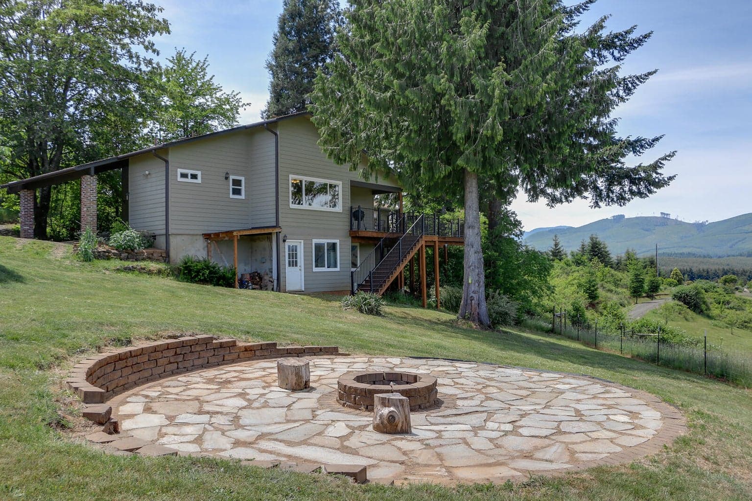 25001 Larson, Monroe, 97456
