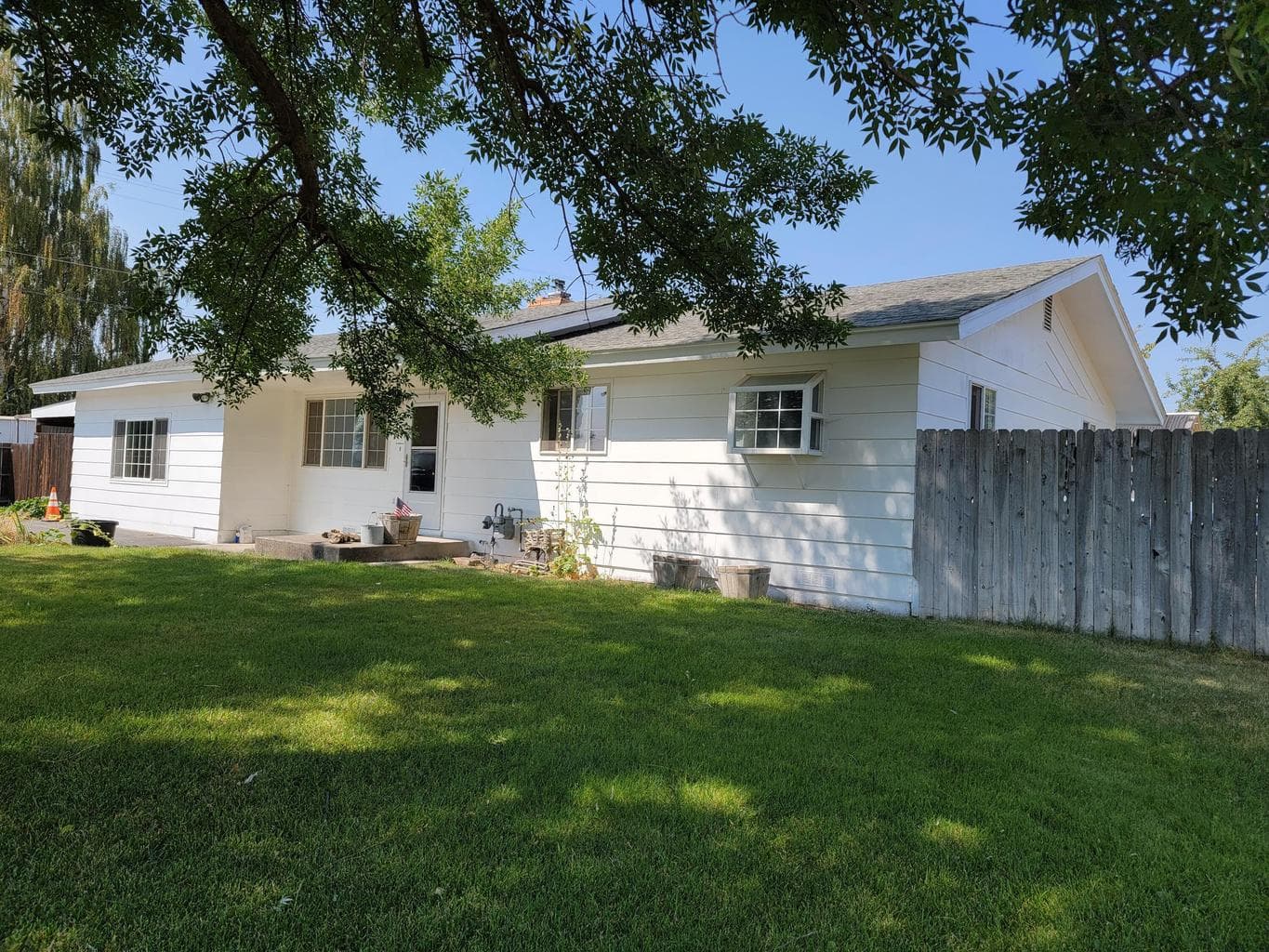 301 Sunrise, Midland, 97634
