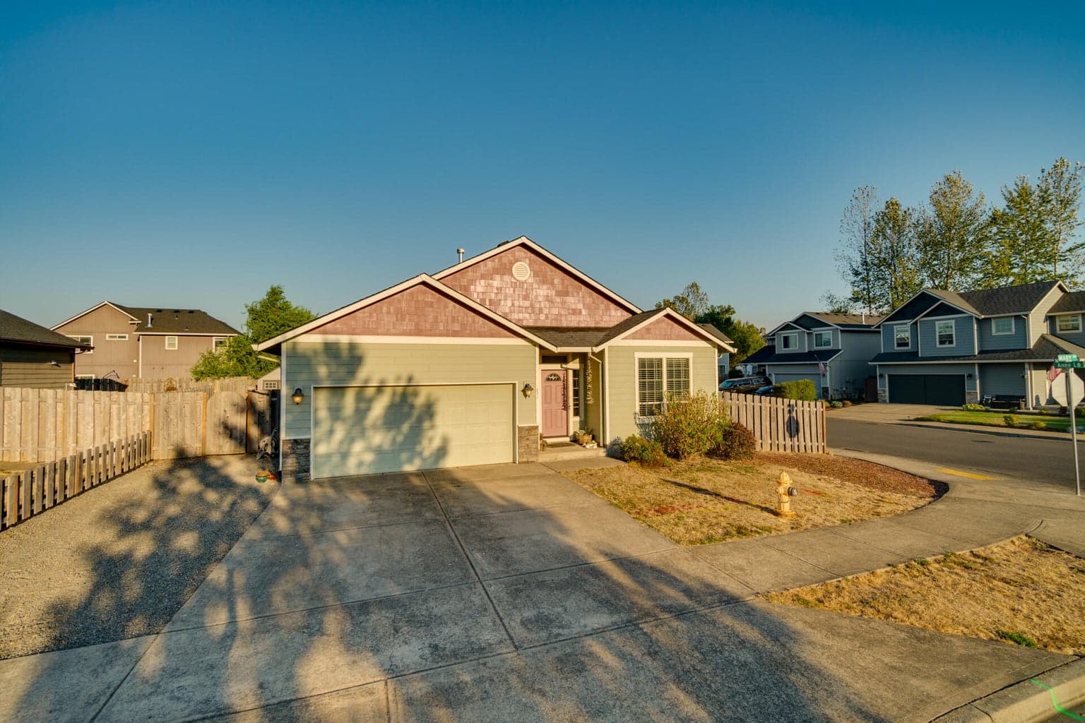 831 Mary, Molalla, 97038