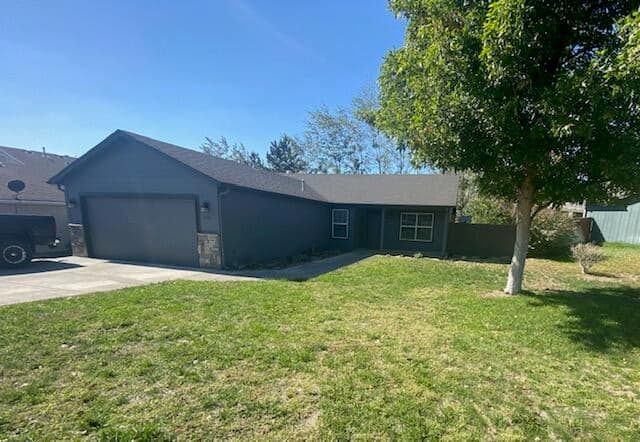 2205 Eucalyptus, Hermiston, 97838