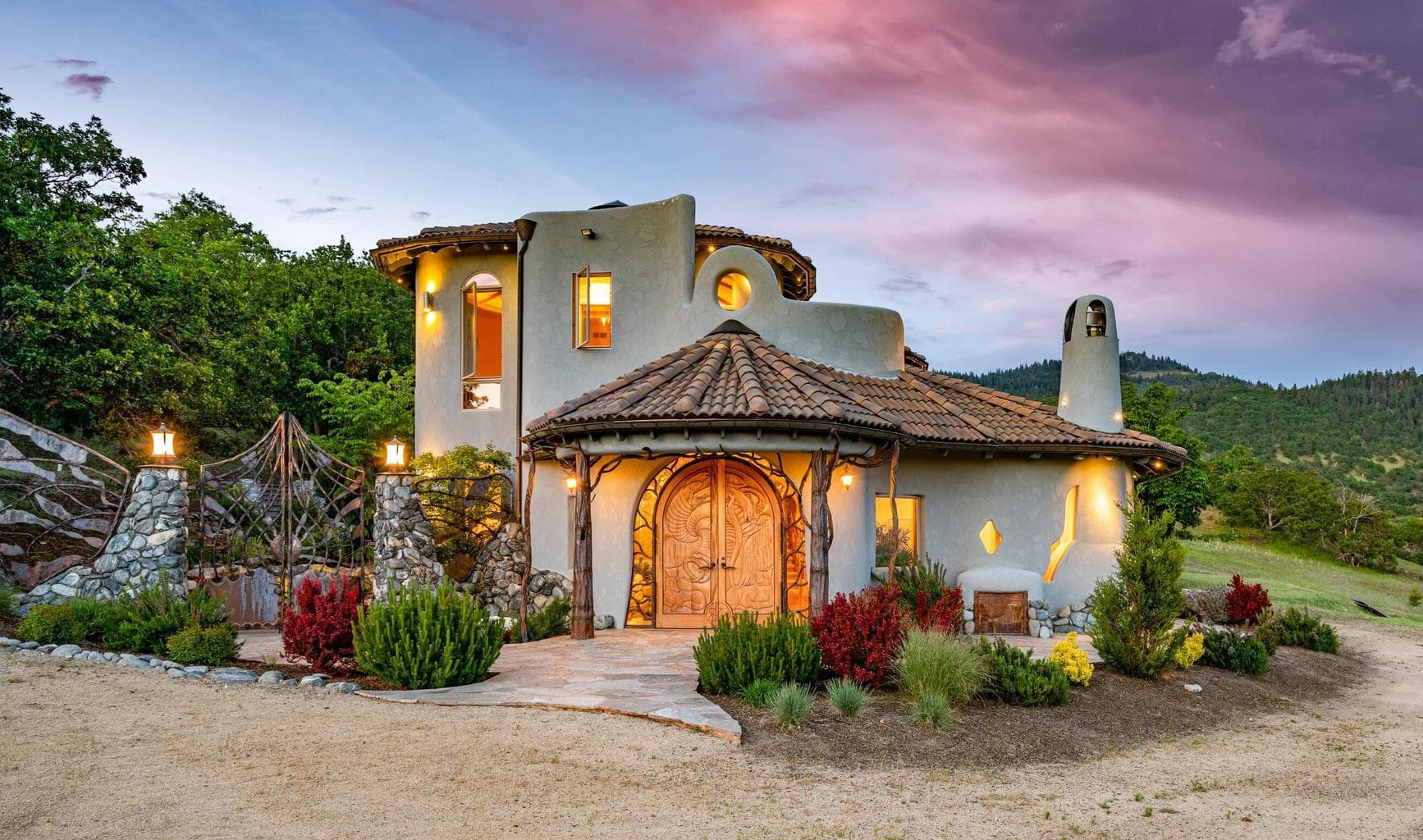 2700 Valley View Road