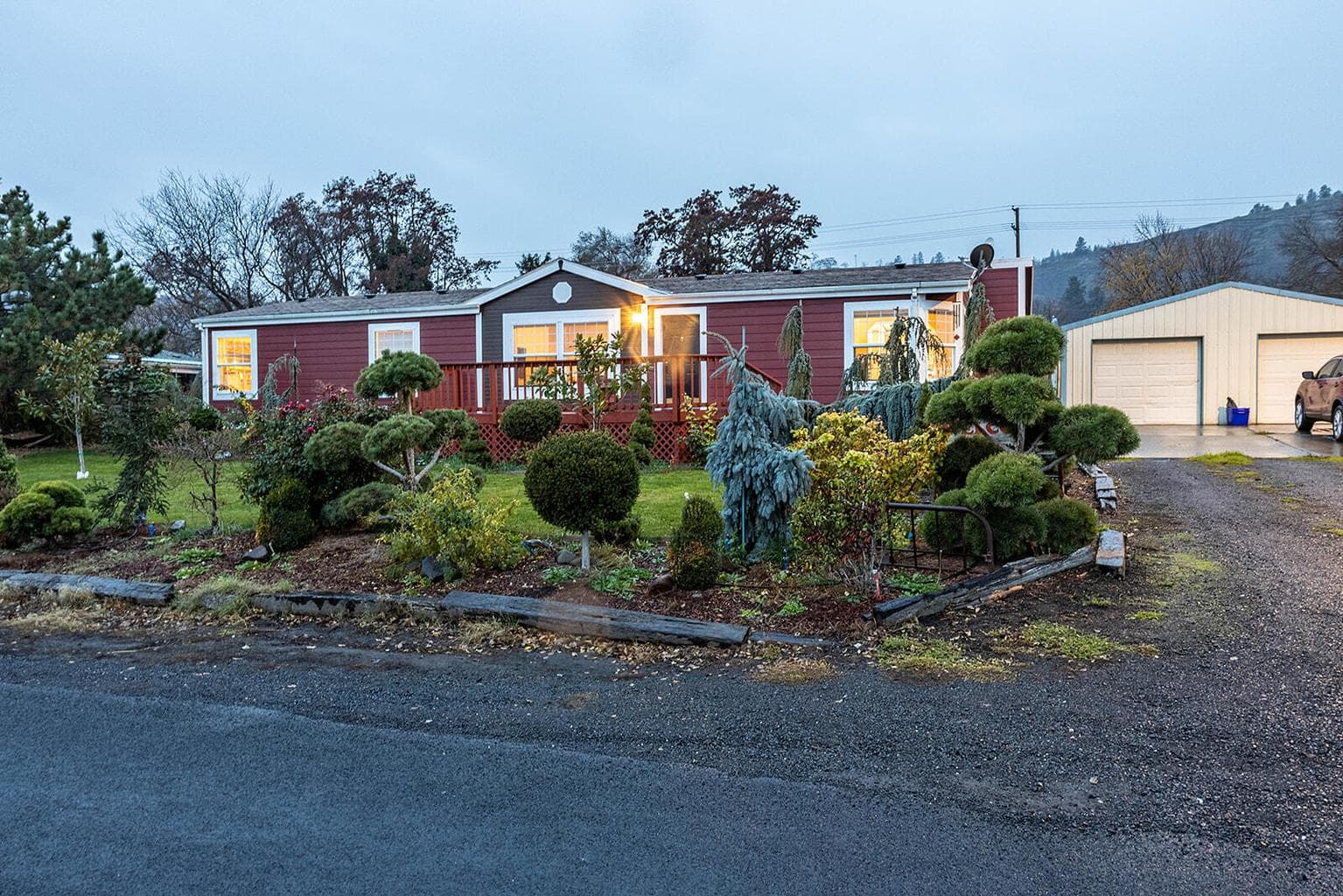 Photo of 2226 8th 4 of 29