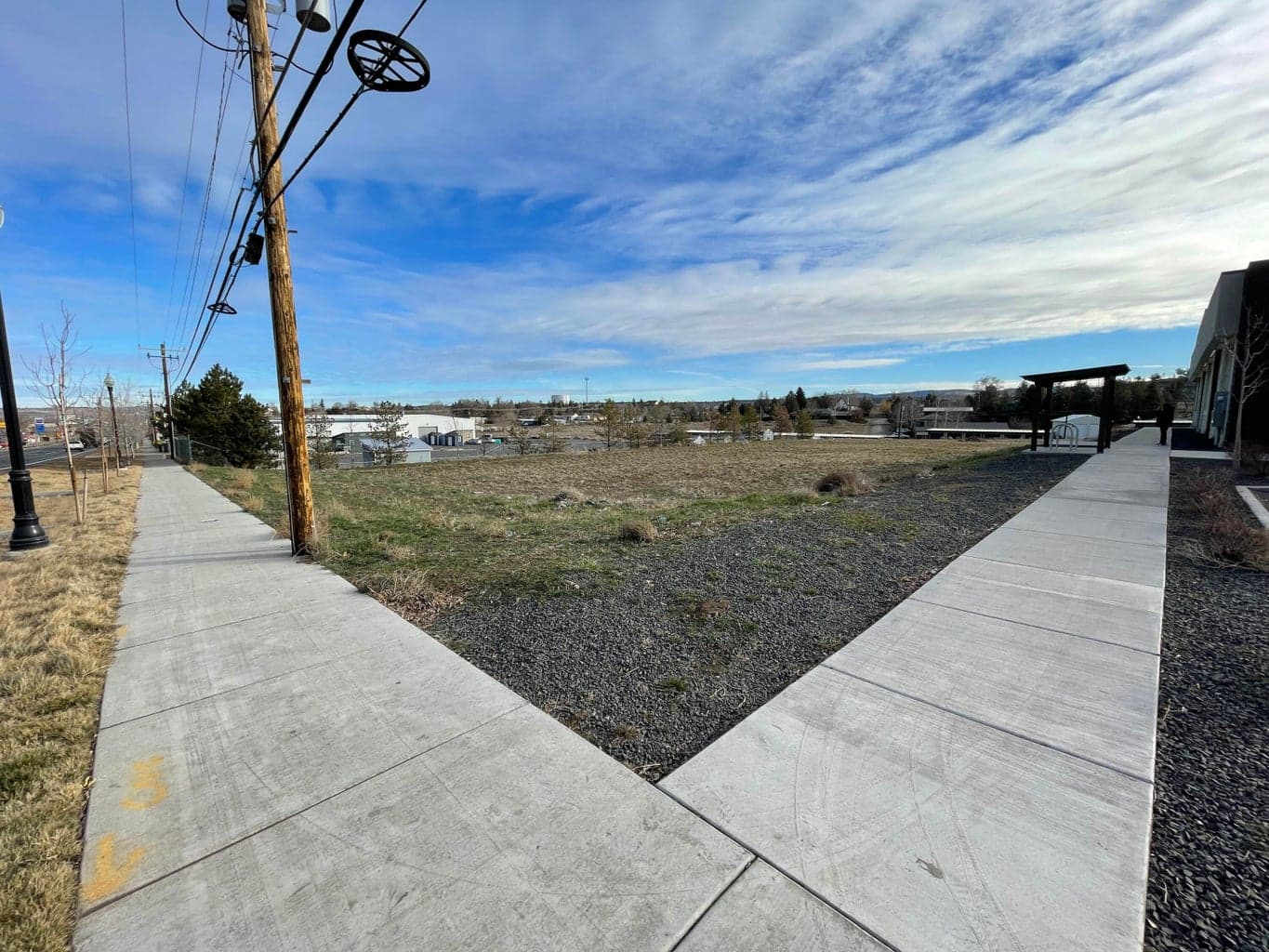 Photo of 00504 Hwy 97 and 26 (South Madras) 4 of 15