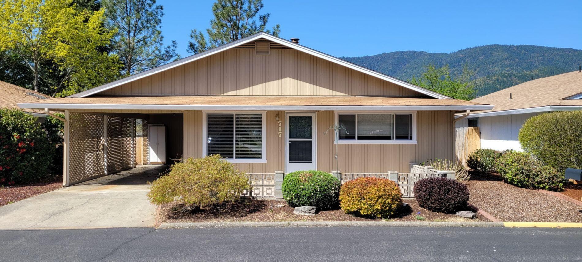717 BROOKSIDE, Rogue River, 97537