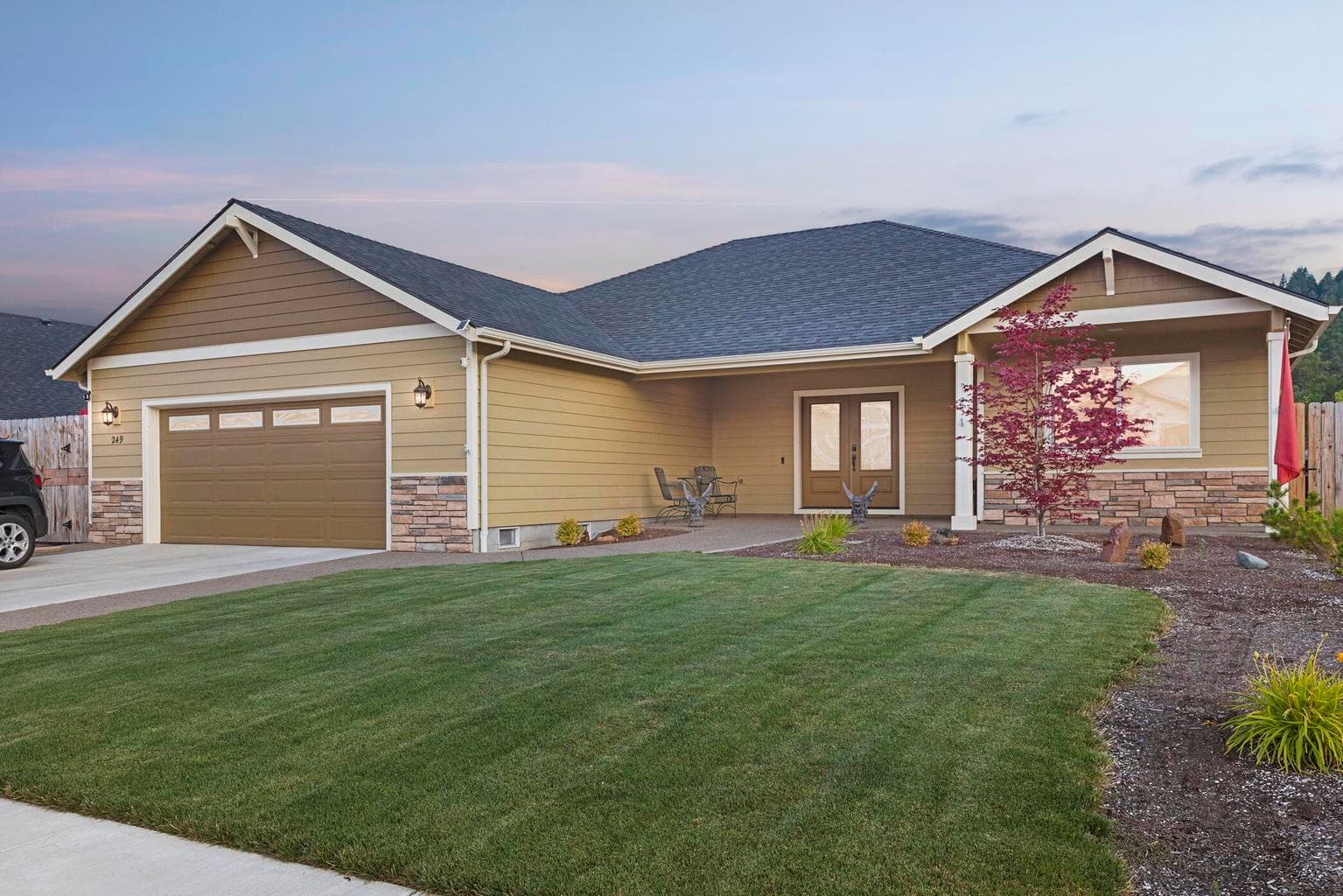 249 Pomeroy View, Cave Junction, 97523