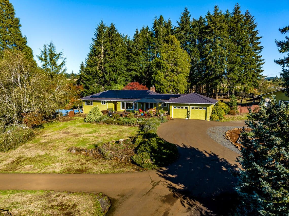 582 Drift Creek, Silverton, 97381