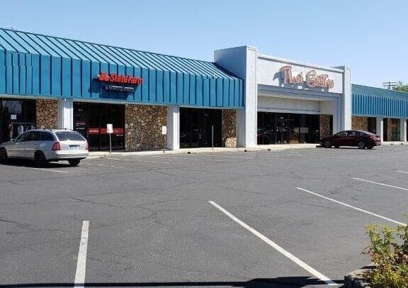 Photo of 545 Stevens 3 of 4