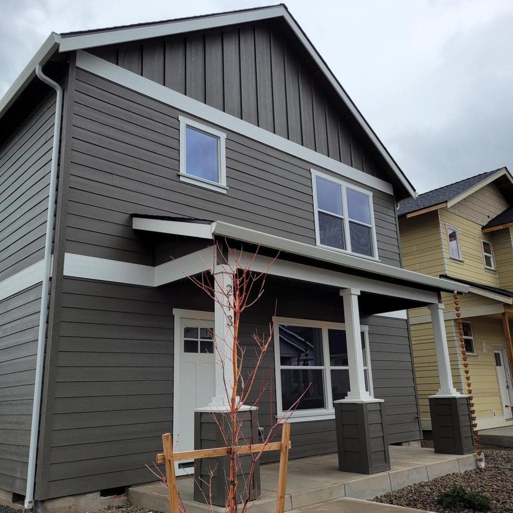 213 willow, Talent, 97540