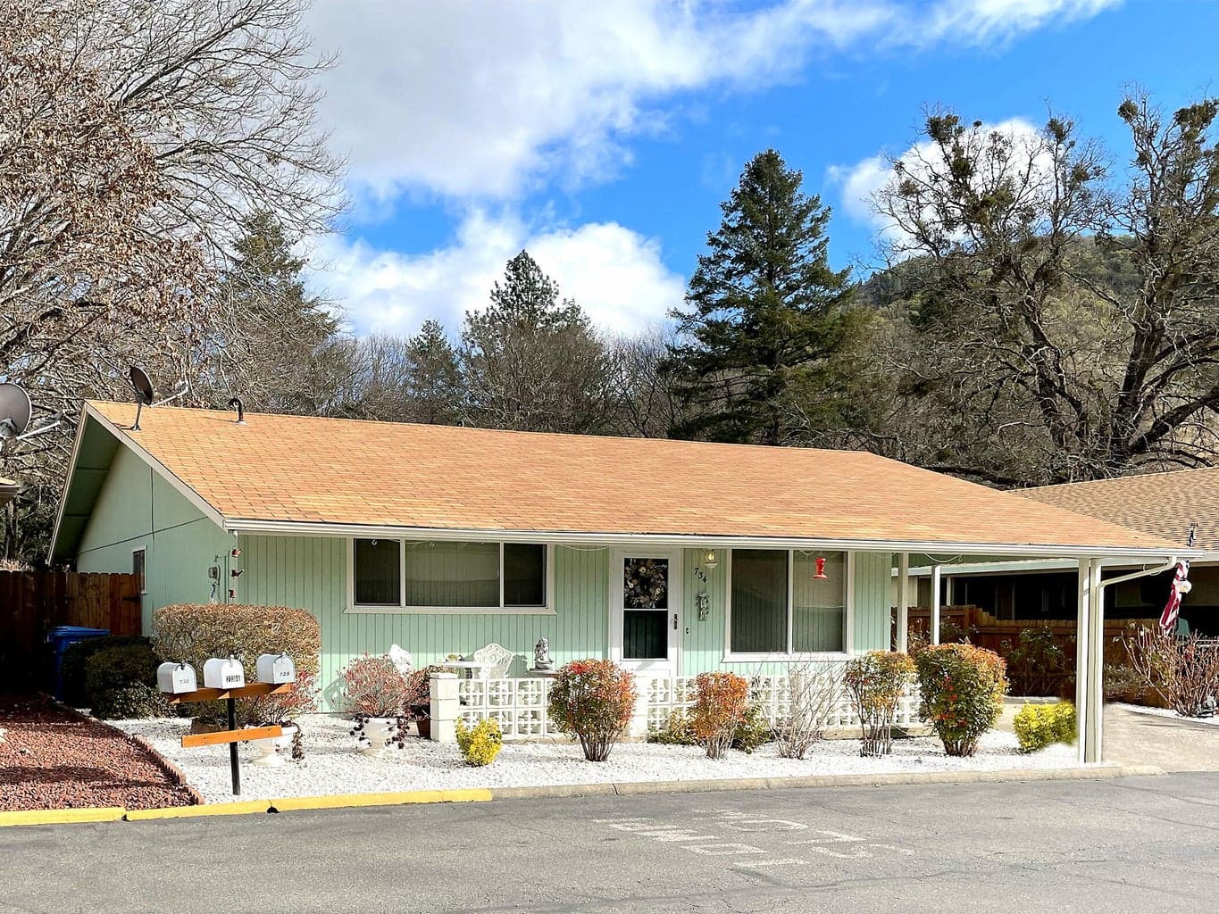 734 Brookside, Rogue River, 97537