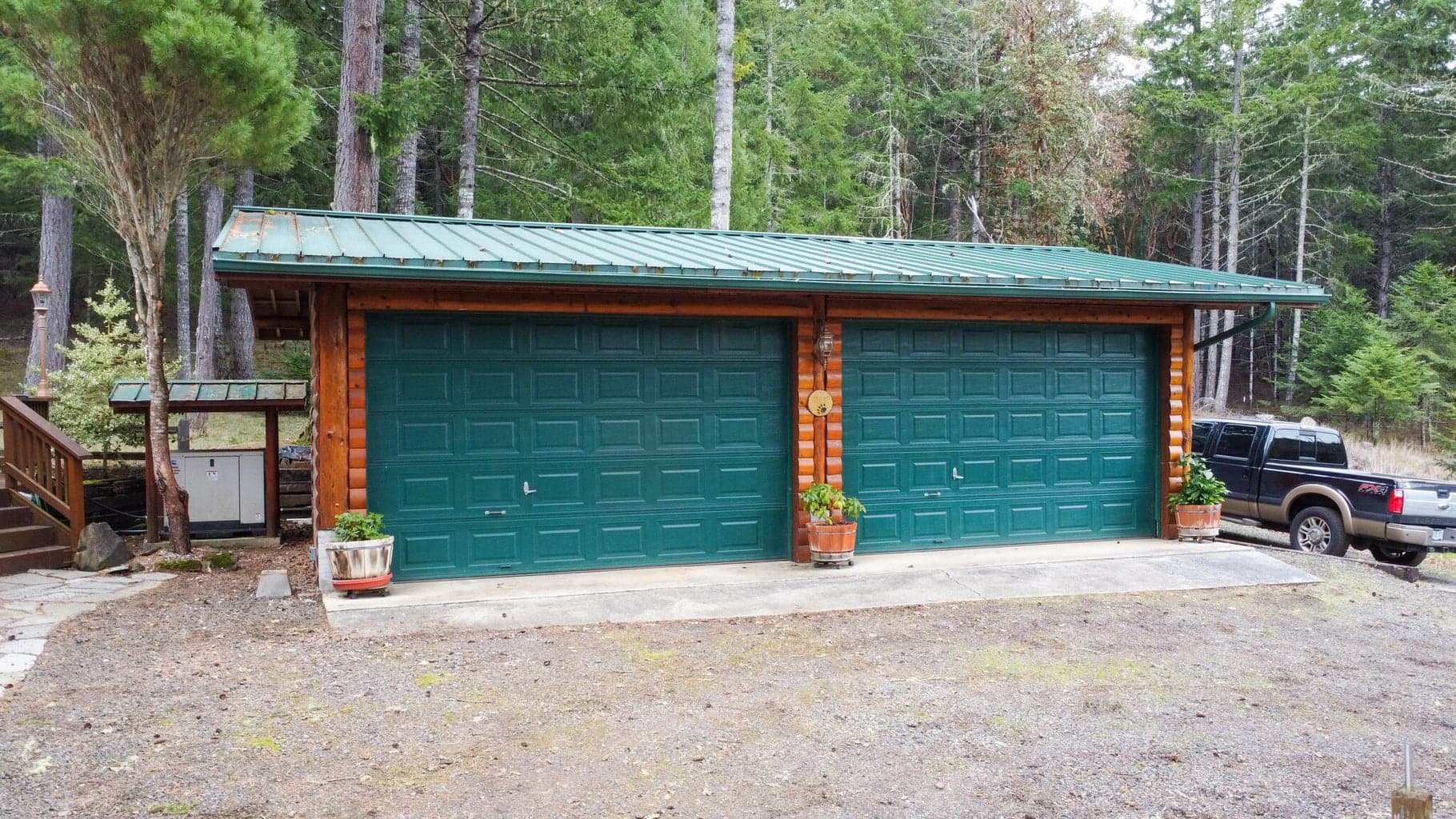 Photo of 1395 Old Homestead 3 of 32
