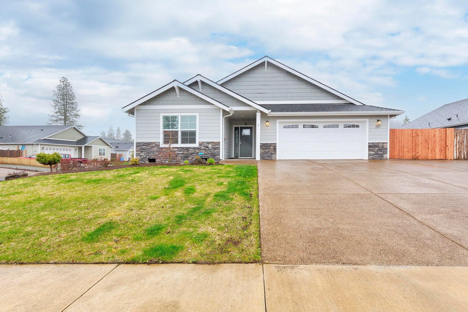 207 Retirement, Cave Junction, 97523