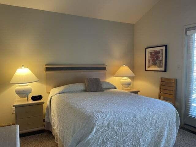 Photo of 1844 Redtail Hawk Drive 15 of 42