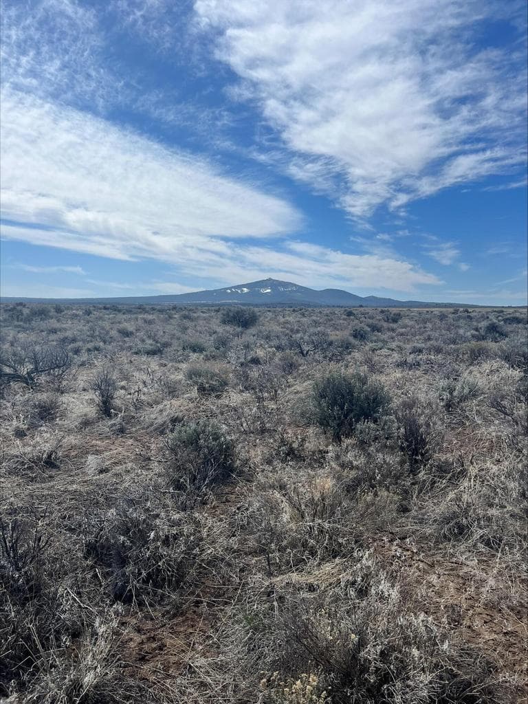 Table Rock, Silver Lake, 97638