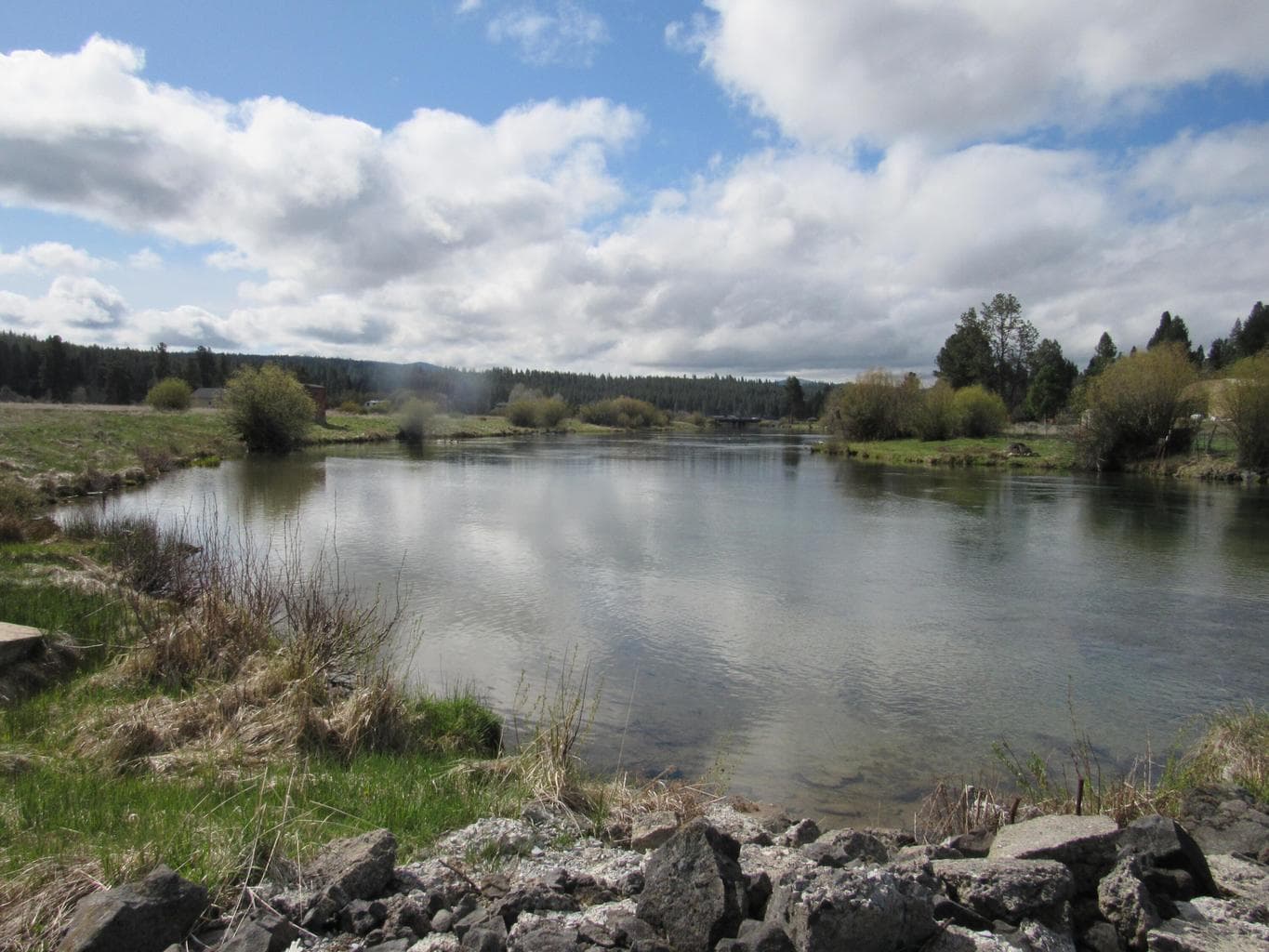 Williamson River common area