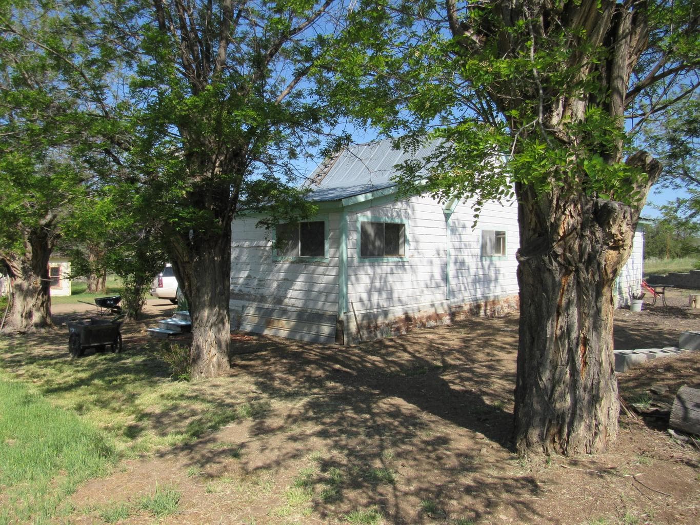 Photo of 6855 Wood 4 of 15