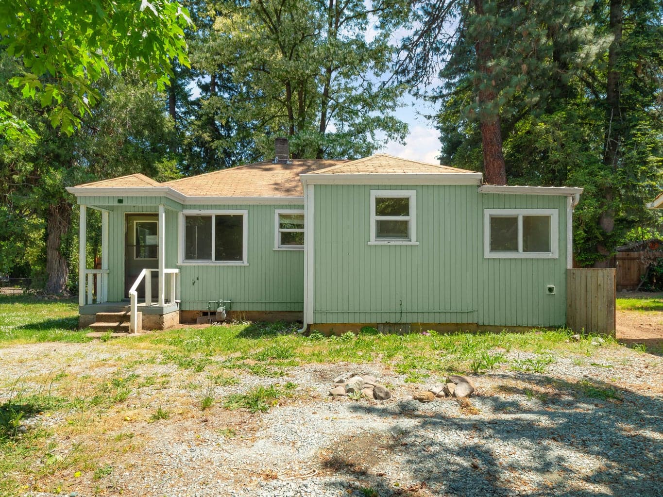 171 Long, Canyonville, 97417