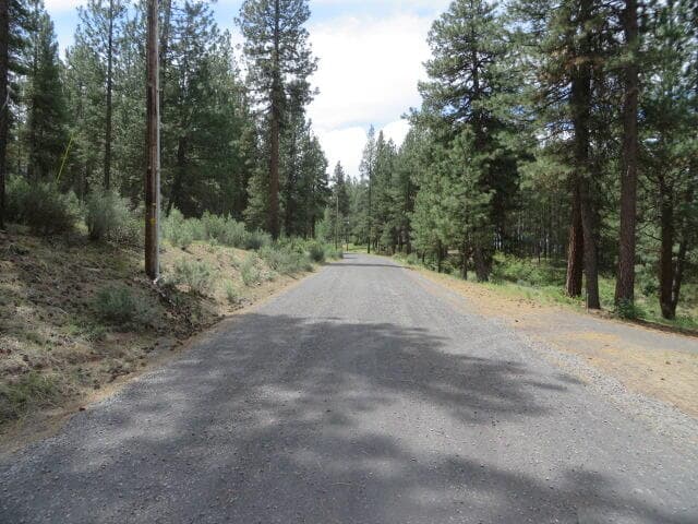Nice Pretty Private area but close to town