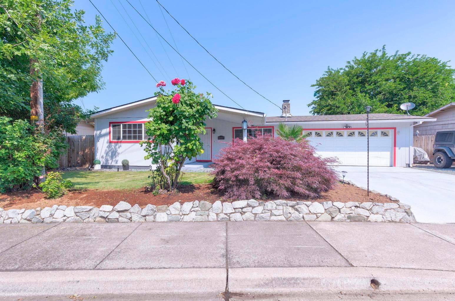 8007 Division, White City, 97503