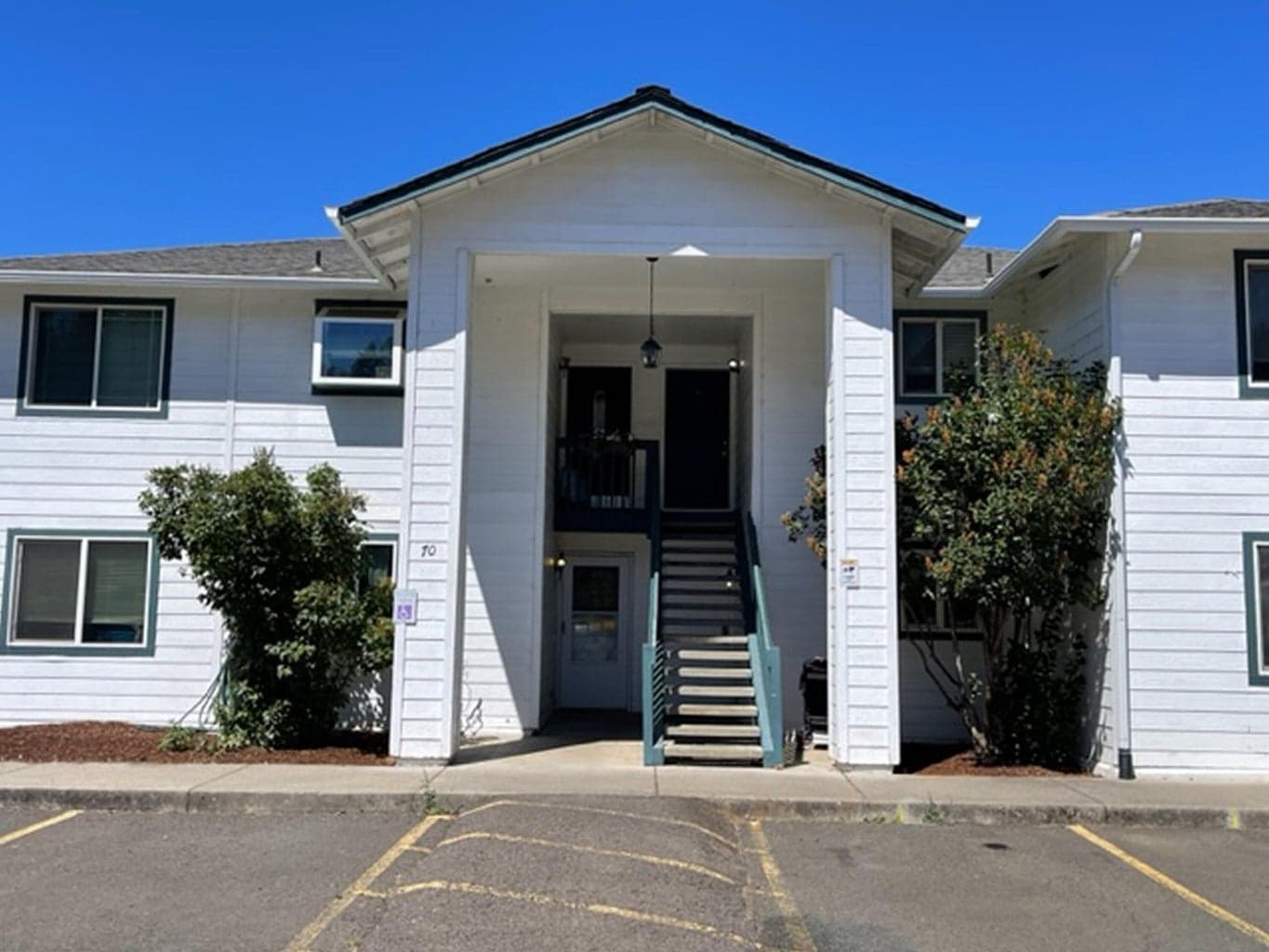 70 Dion, Shady Cove, 97539