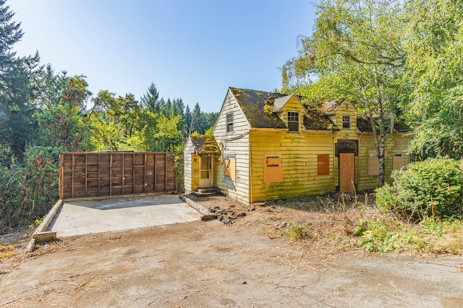 Photo of 6920 Thompson 1 of 19