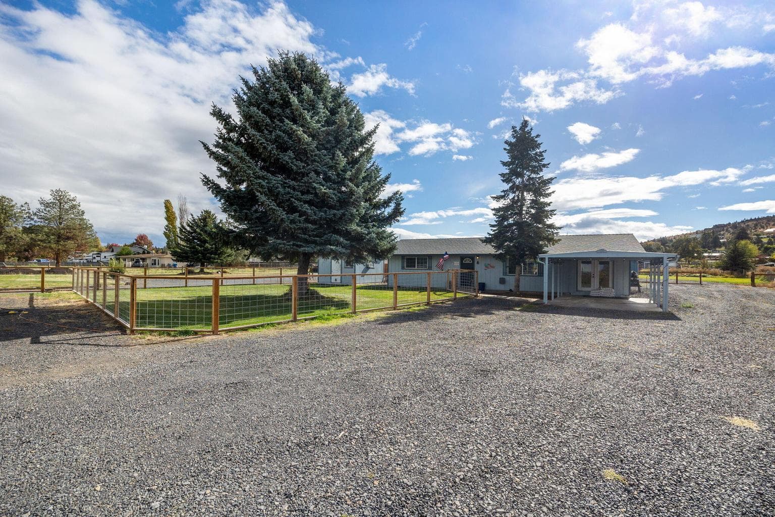 1692 Odem, Terrebonne, 97760