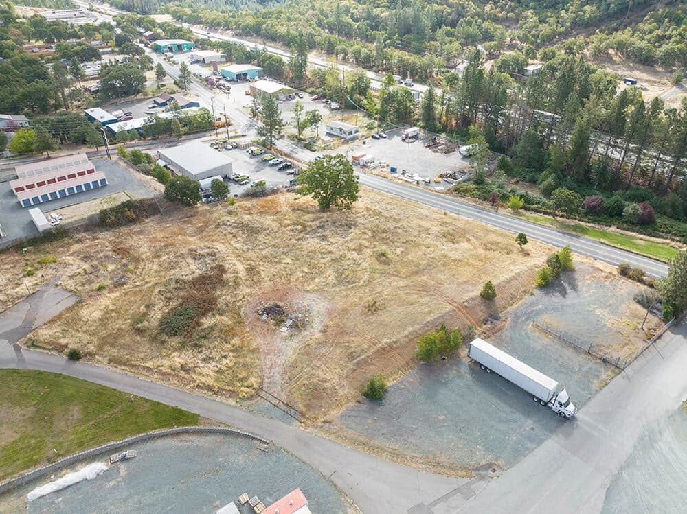 2798 Foothill