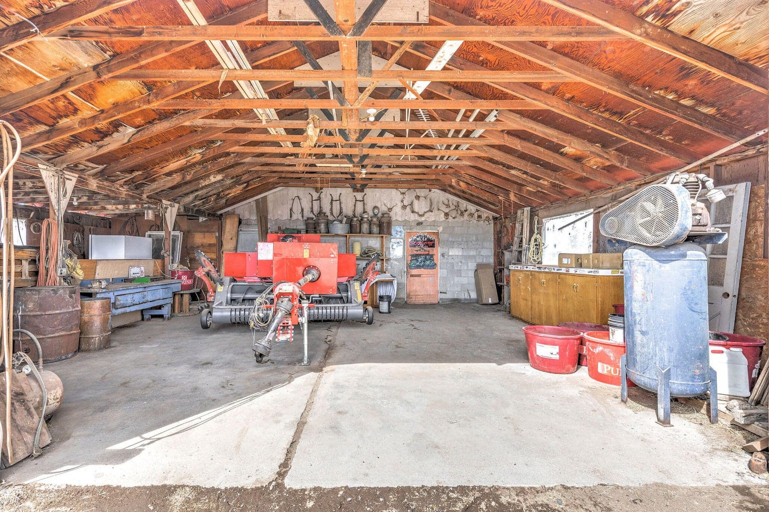 Photo of 7305 Hwy 126 30 of 49