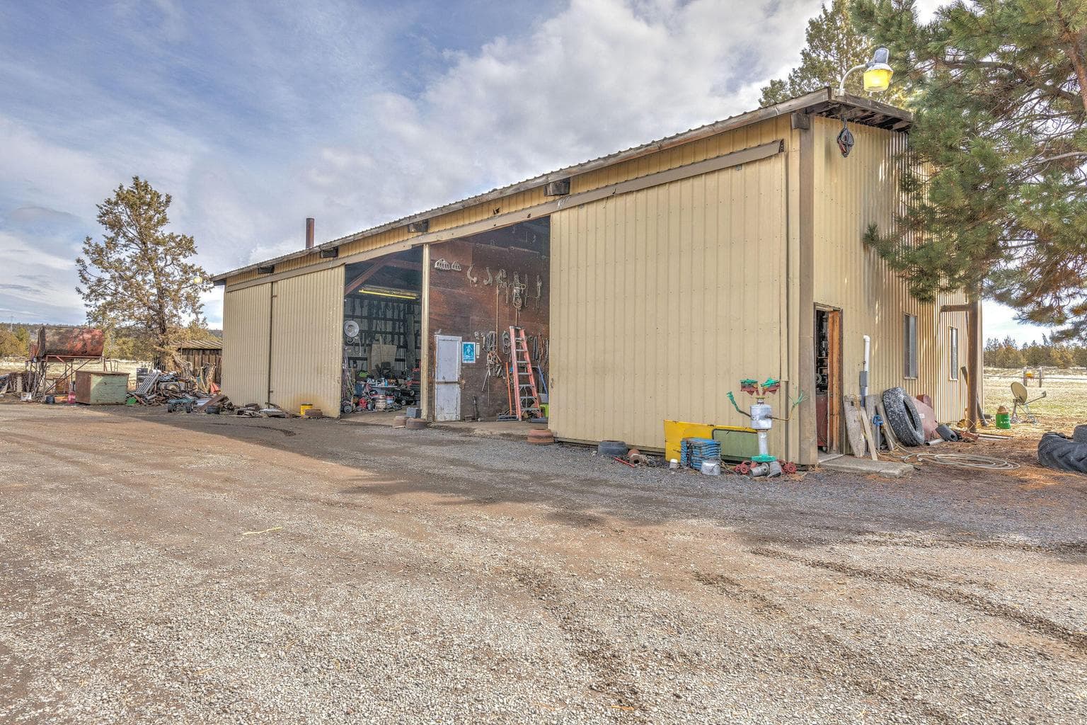 Photo of 7305 Hwy 126 33 of 49