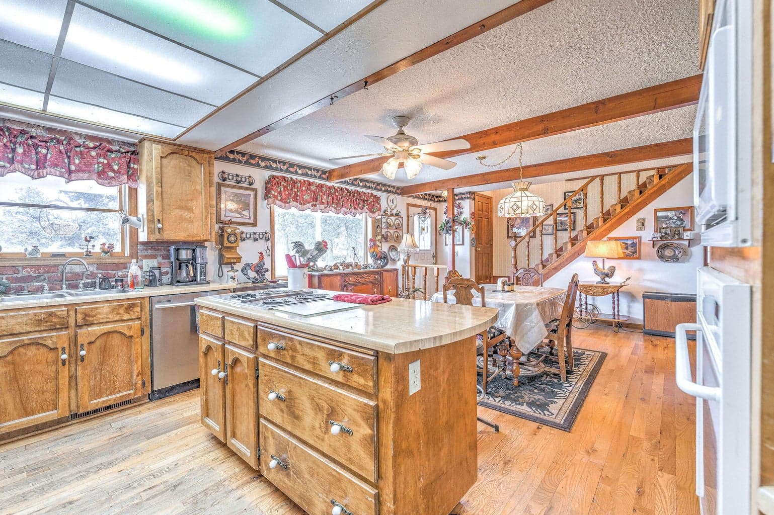 Photo of 7305 Hwy 126 42 of 49