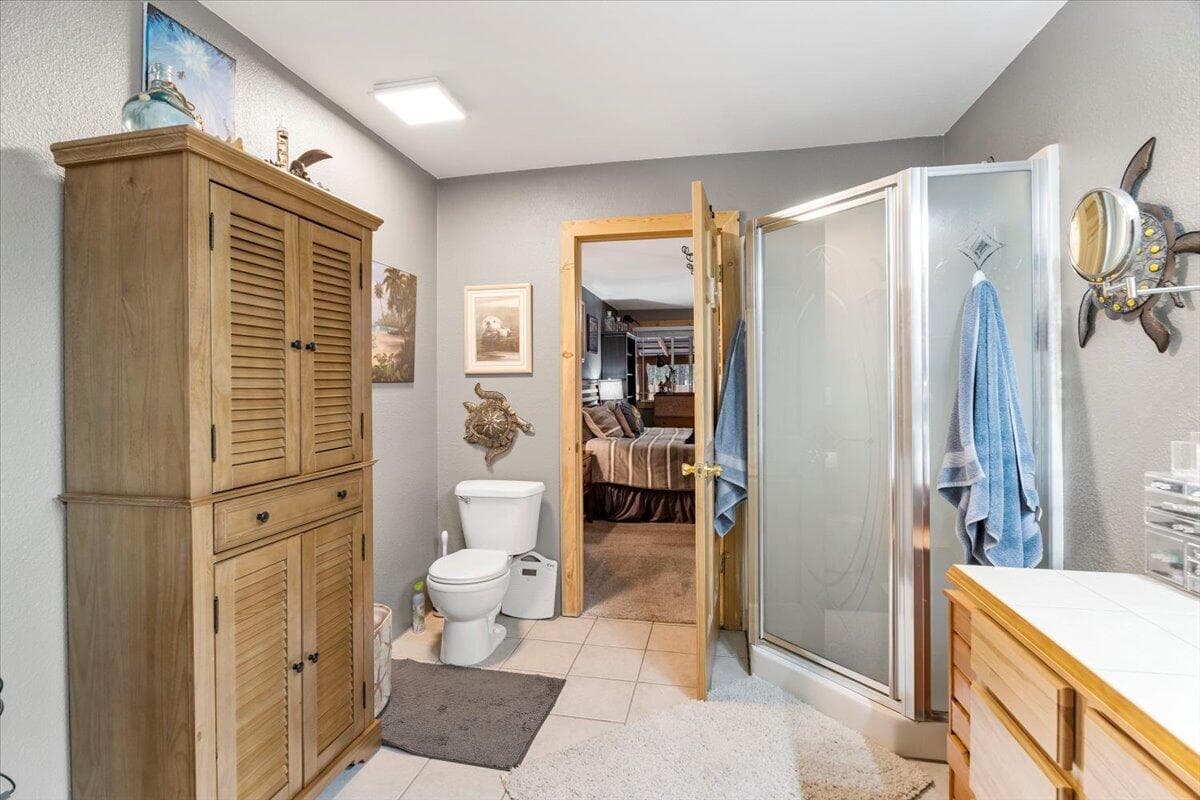 Primary Bath - Stall Shower