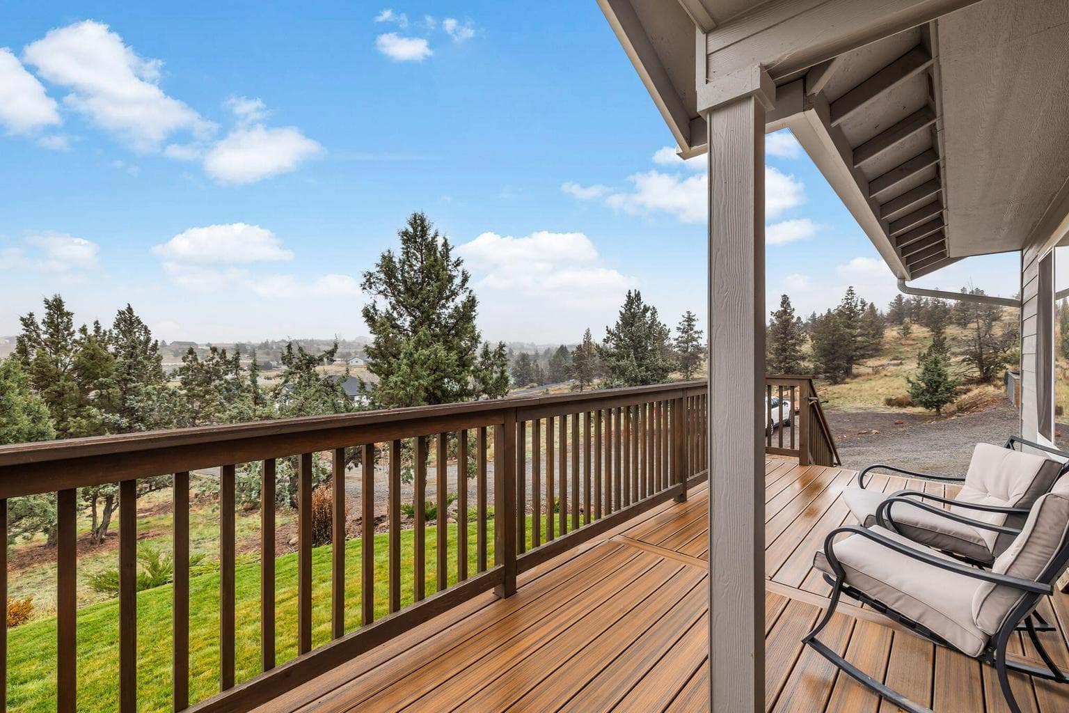 Photo of 2100 SE Sagebrush Drive 23 of 36