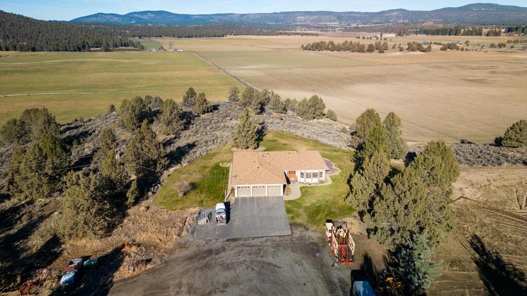 6520 Hildebrand, Dairy, 97625