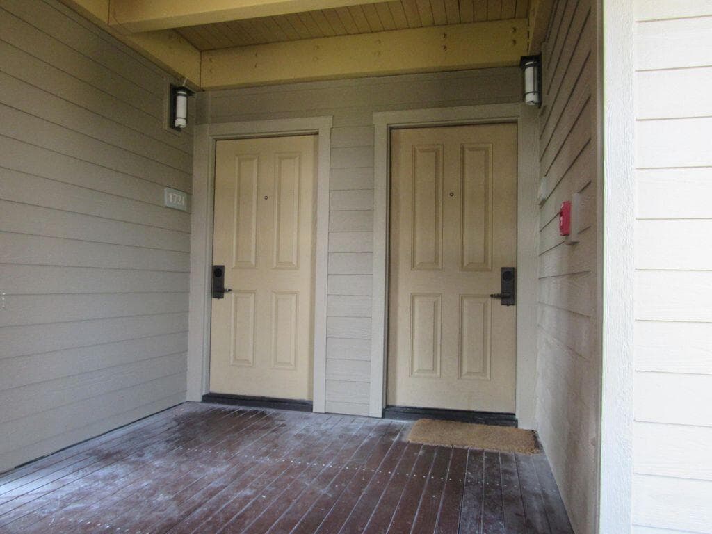 Photo of 18575 Century 2 of 41