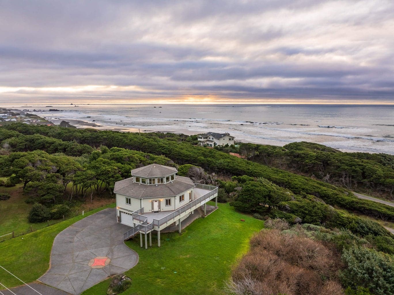 33320 Ophir, Gold Beach, 97444