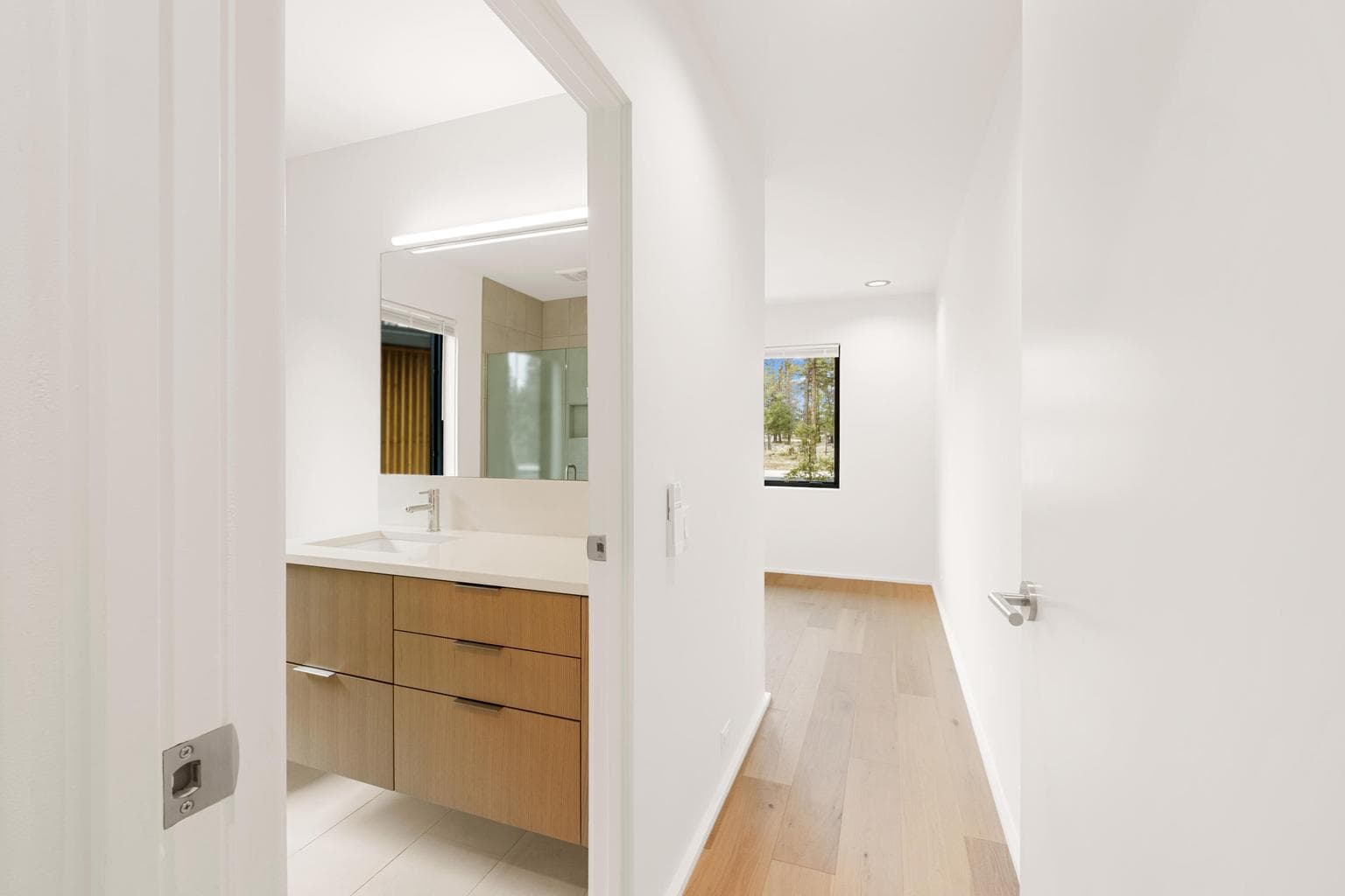 Photo of 526 W Sapling Way 10 of 20